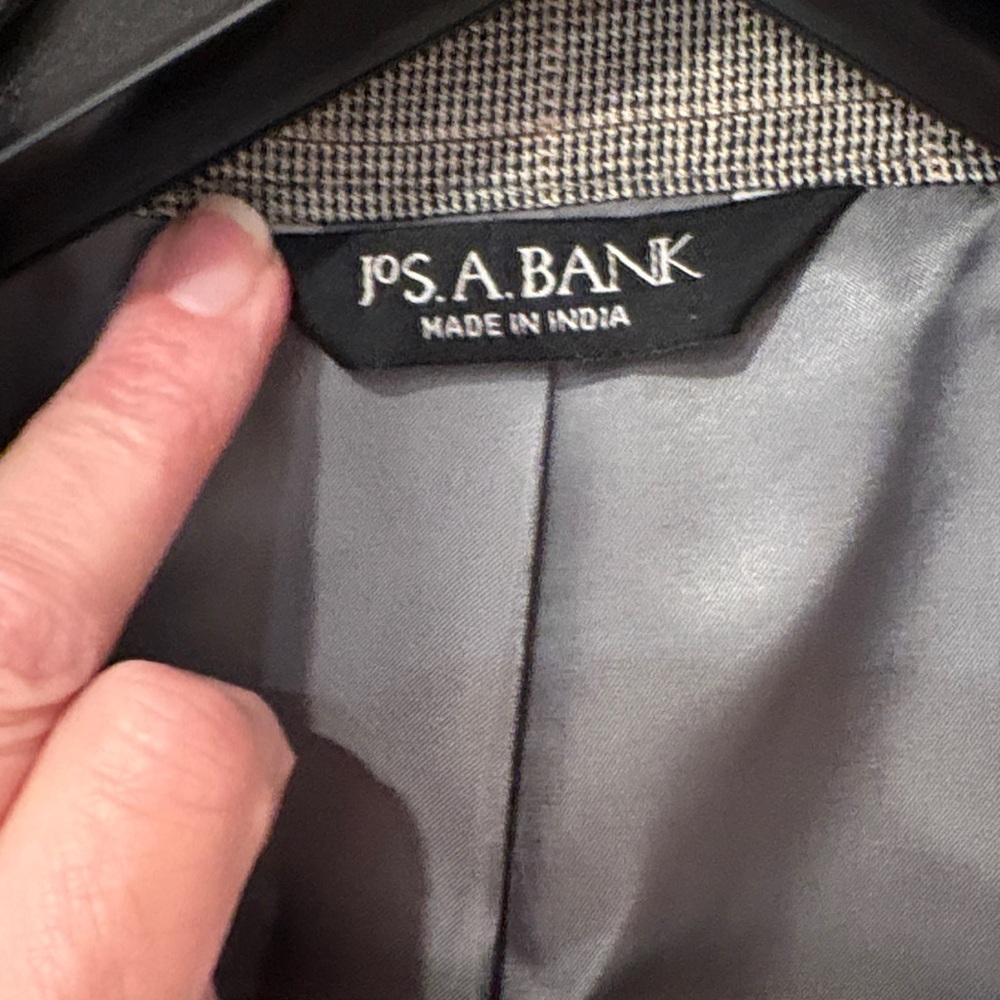 Jos. A. Bank Brown & Gray Windowpane Sport Coat with Subtle Check 48R - Picture 2 of 6